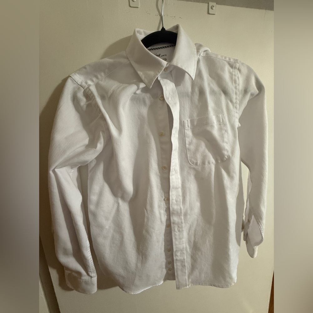 Cat & Jack White Casual Button Down Shirt